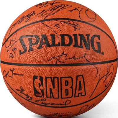 Championship team signed b-ball — Signed Basketball